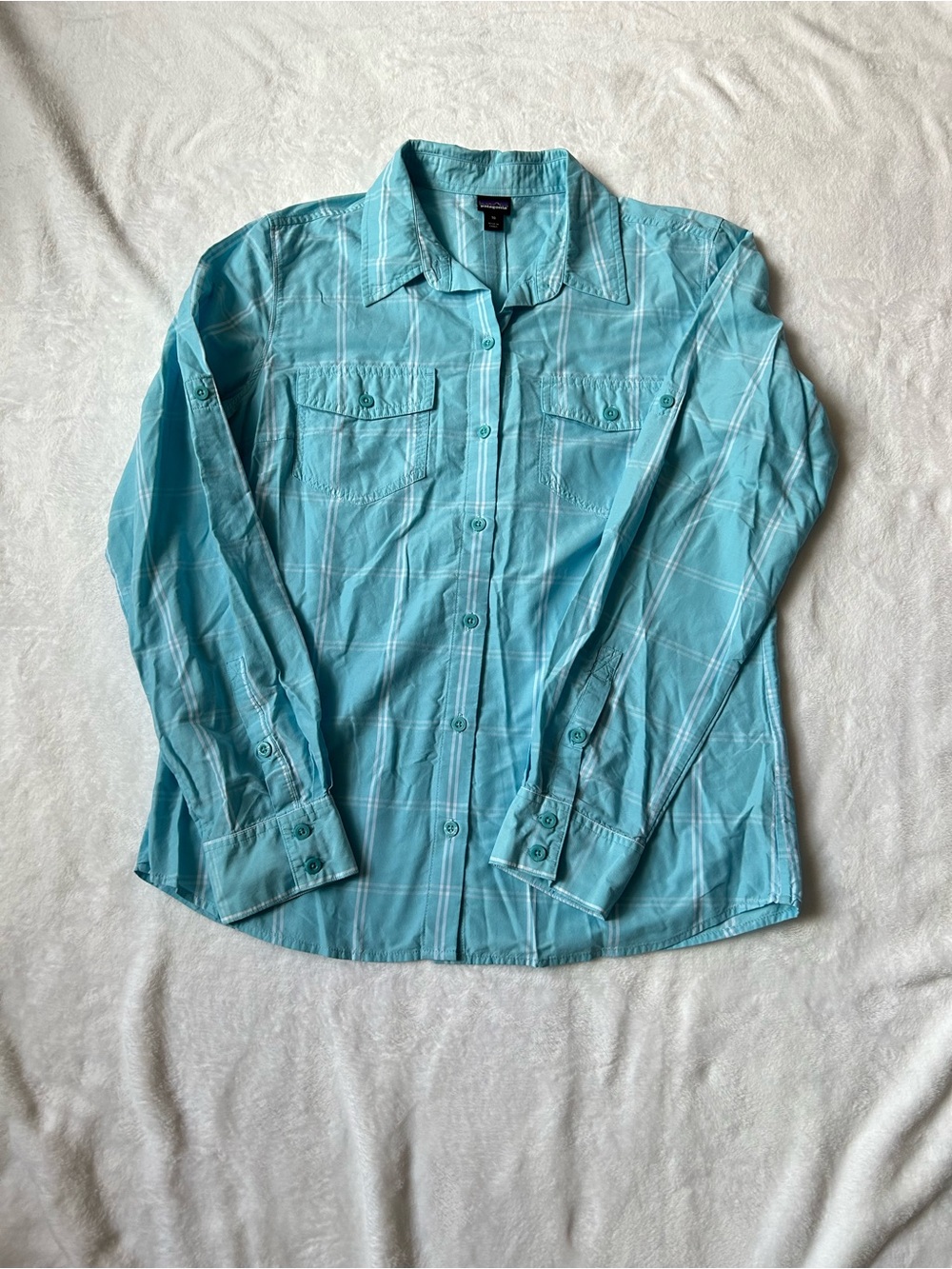 Patagonia Women’s Size 10 Blue Plaid Button Down Shirt